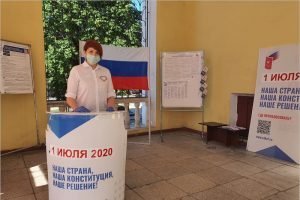 В России в четверг стартовало голосование по поправкам в Конституцию
