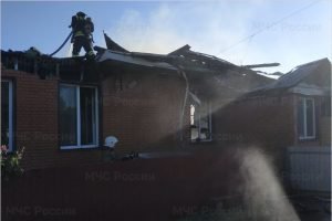 В Большом Полпино пожар уничтожил жилой дом и все надворные постройки