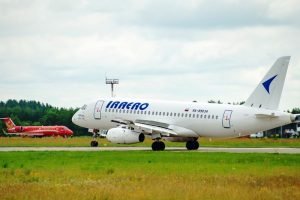 Из аэропорта «Брянск» впервые вылетели два рейса разных авиакомпаний по одному направлению