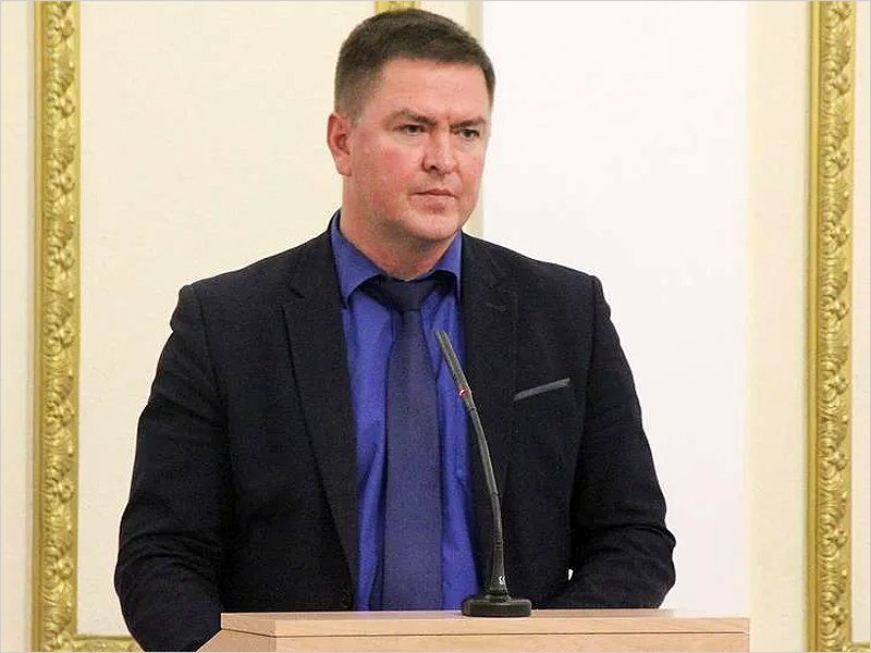 Зам брянского градоначальника Сергей Хоменков подал в отставку с новой «расстрельной» должности