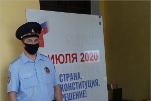 За порядком на общероссийском голосовании в Брянской области следили 3,5 тыс. полицейских