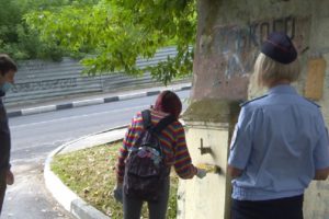 В Брянске задержаны «художники»,  рисовавшие на домах граффити с рекламой наркотиков