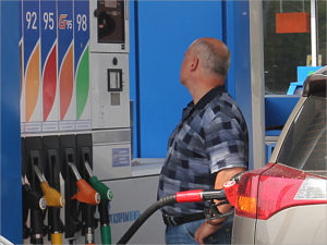 Рост цен на бензин в России продолжается весь май – Росстат