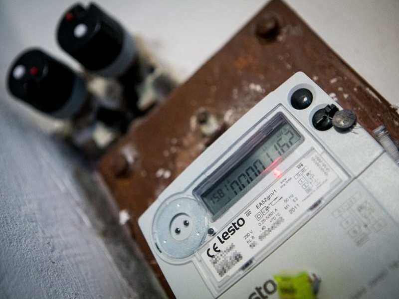 В Стародубе сразу шесть сайтов рассказывали о том, как незаконно «сэкономить» на электричестве
