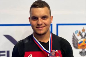 Брянский тяжелоатлет стал бронзовым призёром чемпионата России