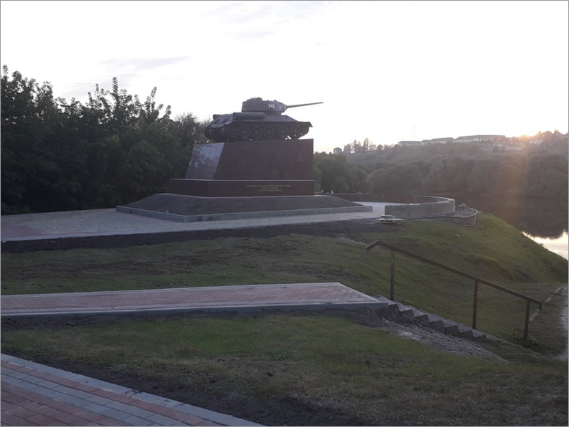 Нефтяники «Дружбы» выделили 4 млн. рублей на благоустройство памятника танкистам в Брянске
