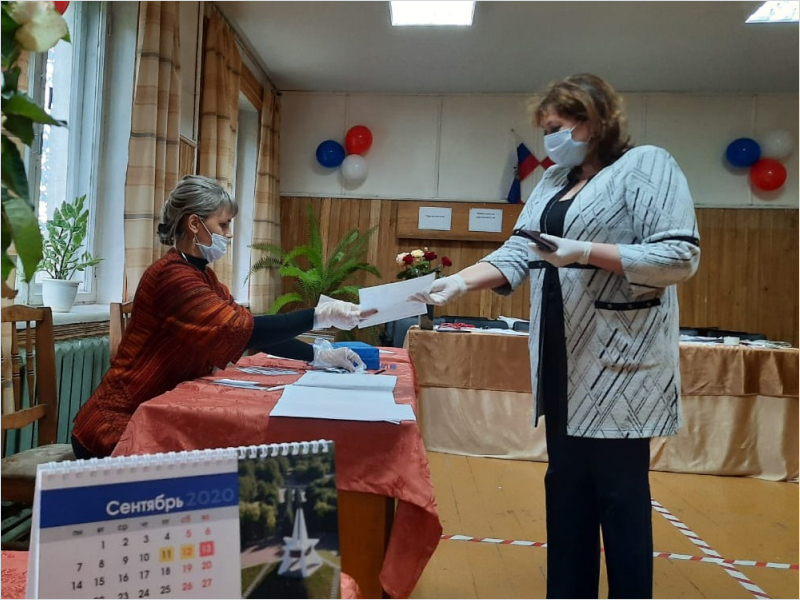 В Брянской области начался единый день голосования