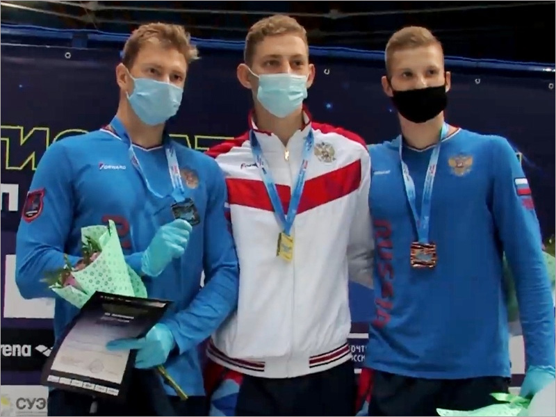 Брянский пловец Илья Бородин стал чемпионом и рекордсменом России