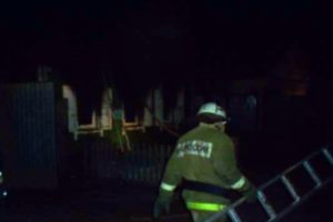 Под Карачевом ночью сгорел дом. Жертв нет