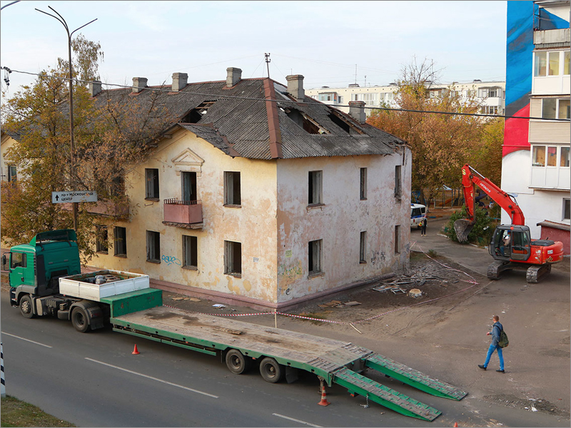 Завершение сноса проблемного дома по проспекту Московскому намечено на субботу