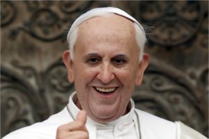 Папа Римский выступил за «оформление отношений» однополых пар. Пока за «гражданский союз»