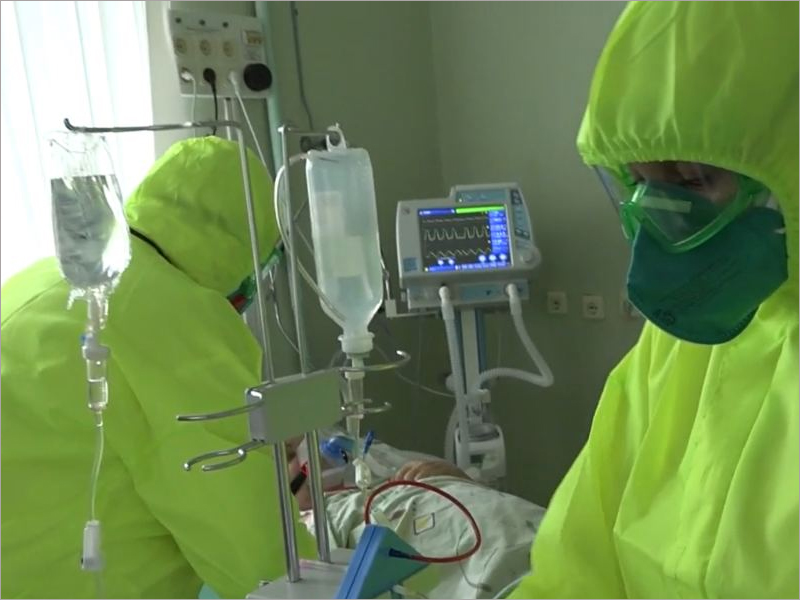 Текущее число больных COVID-19 в Брянской области снизилось до 4,9 тыс. человек