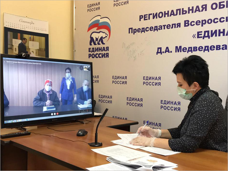 Депутат Госдумы провела дистанционный «ЖКХ-приём» граждан в Брянске