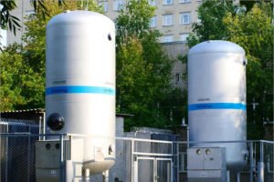В брянских больницах будет смонтировано три дополнительных ёмкости для жидкого медицинского кислорода