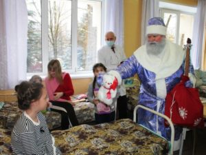 «Новогоднее чудо» организовано для трёхсот брянских детей
