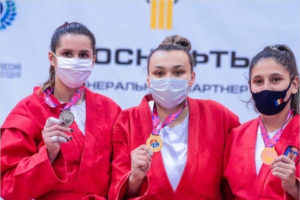 Брянская самбистка завоевала золото Кубка мира