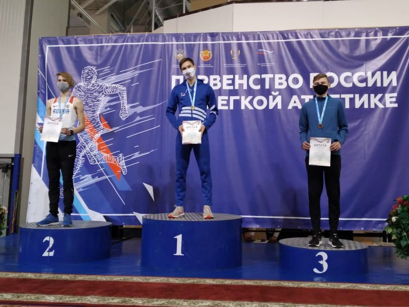 Брянскому легкоатлету Захару Соболеву не хватило сотых долей секунды до нового юношеского рекорда России