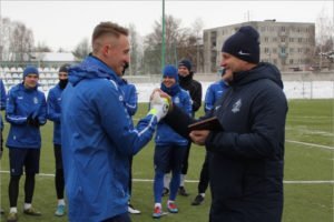 Вратарь брянского «Динамо» получил приз от болельщиков