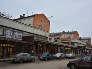 В Брянске опустели торговые павильоны у Центрального рынка