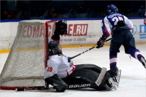 Хоккейный «Брянск» потерпел два поражения от ярославских команд