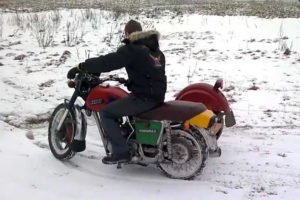 Суземский мотоциклист, катавшийся навеселе в Новый год, предстанет перед судом