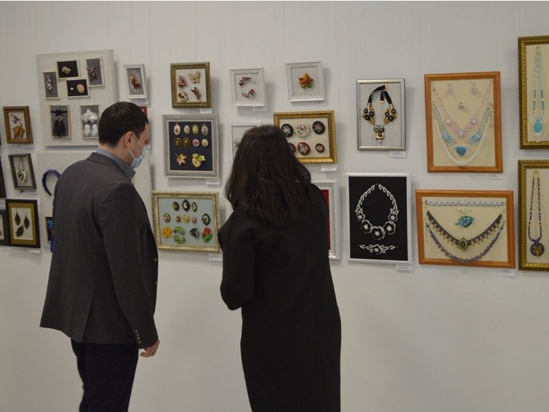 В Городском выставочном зале открылась выставка декоративно-прикладного творчества