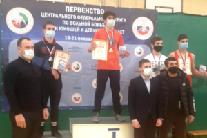 Брянские борцы завоевали 10 медалей на первенстве России