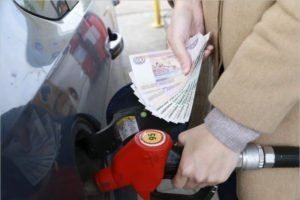Начало марта для Брянска ознаменовалось рекордным взлётом цен на бензин — Росстат