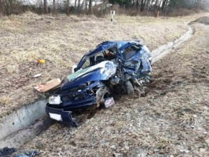 На брянской автотрассе в лобовом столкновении погиб водитель