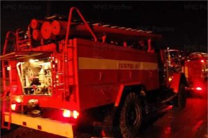 В Карачеве пожарные тушили горевший дом больше двух часов
