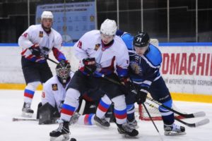 Хоккейный «Брянск» привёз серию 1/8 финала на свой лёд при счёте 1:1