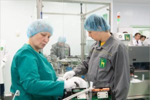 Завод по производству медицинских масок под Почепом сокращает производство и, как минимум, 200 работников