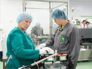 Завод по производству медицинских масок под Почепом сокращает производство и, как минимум, 200 работников