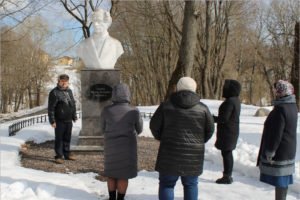 В Овстуге открыт новый экскурсионный маршрут «Памятники Тютчеву»