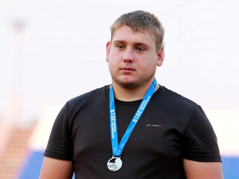 Брянский легкоатлет победил на всероссийских соревнованиях по метаниям