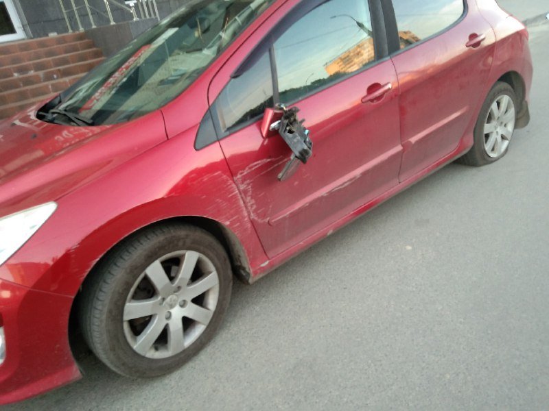 Разбила машину и не заметила: в Брянске дорожная полиция задержала пьяную женщину за рулём