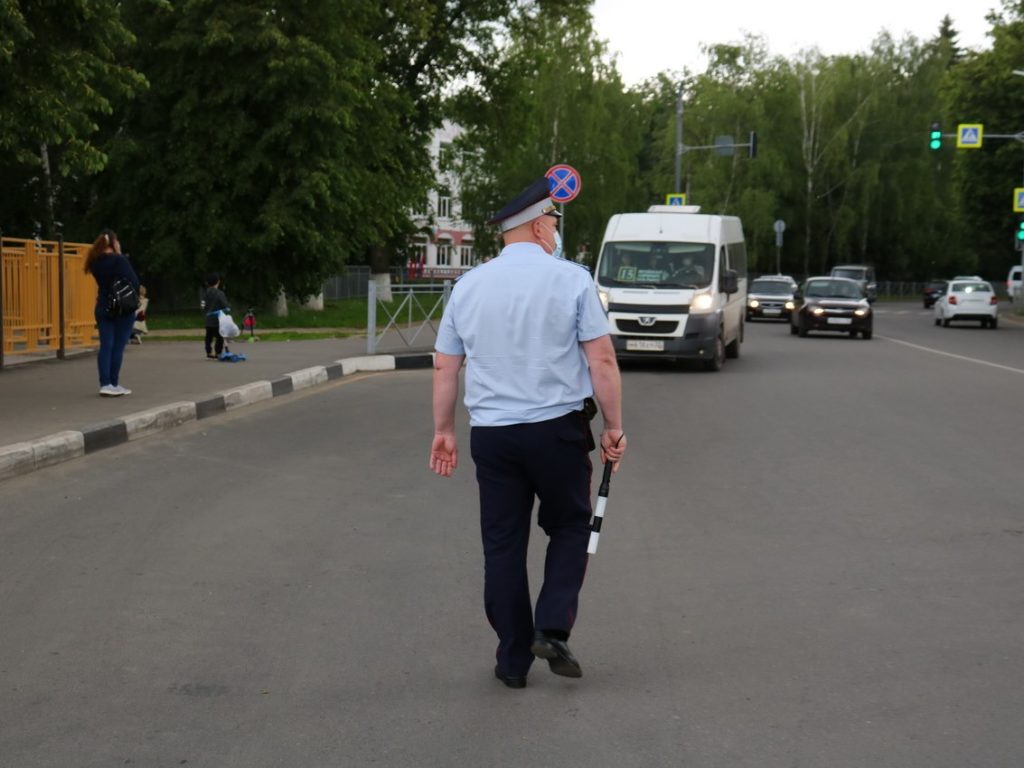 В Брянске «усилят контроль» за соблюдением масочного режима. Особенно на транспорте