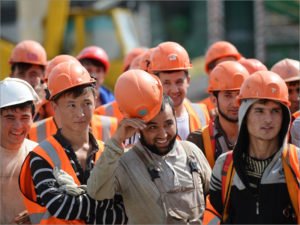 Две трети жителей Брянской области считают, что трудовых мигрантов в регионе слишком много
