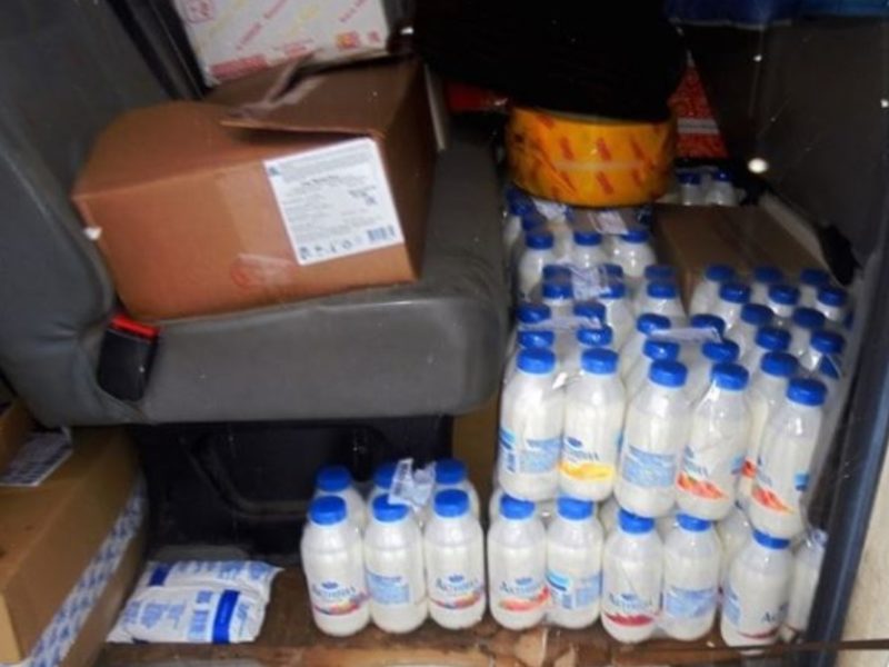 В Брянской области притормозили более 400 кг нелегальной «молочки» и мясопродуктов из Белоруссии