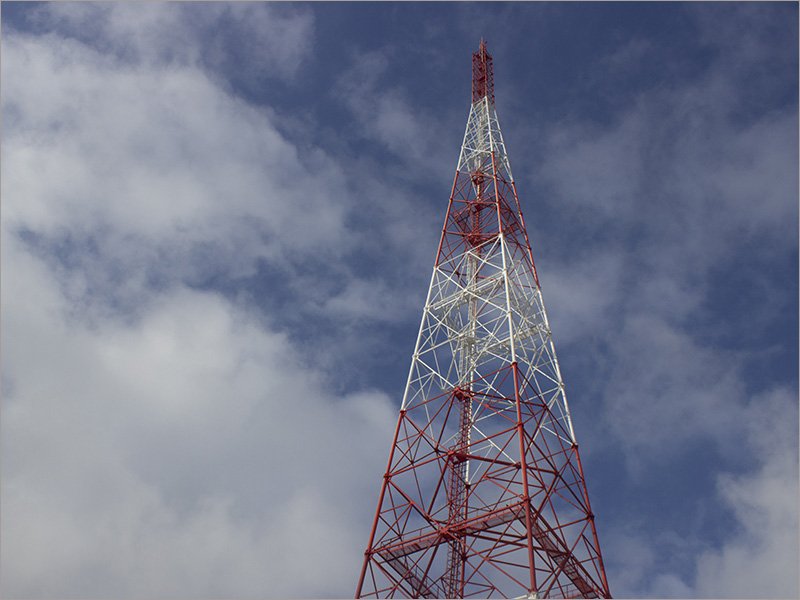 Компания Tele2 досрочно установила 500 базовых станций на объектах РТРС