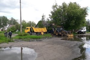 В Брянске начались работы по ликвидации «вечной лужи» на улице Медведева