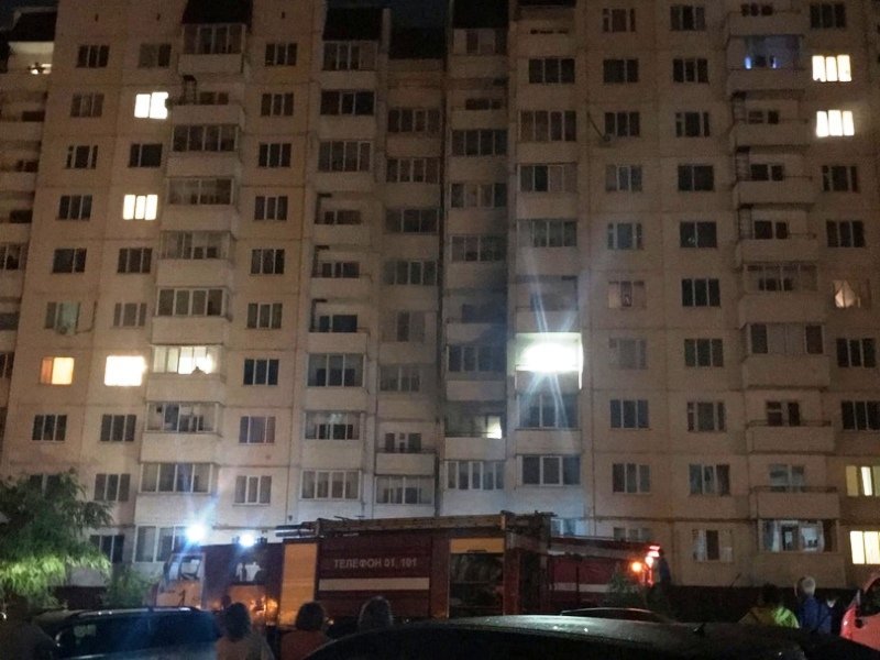 В многоэтажном доме в Брянске горела квартира. О пострадавших не сообщается