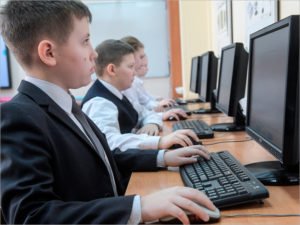 ОНФ предлагает правительству установить для школ единый интернет-тариф