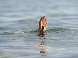 Под Новозыбковом в Ипути два дня искали утонувшего молодого человека