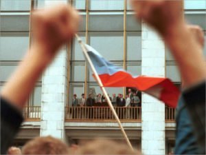 В России вспоминают события августовского путча 1991 года: брянские власти и тогда говорили исключительно о картошке