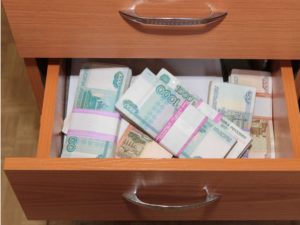 Российские пенсионеры могут рассчитывать на наибольшие зарплаты в строительстве и недвижимости — исследование