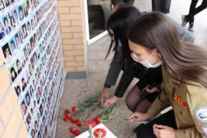 «Вместе против террора»: в Брянске прошли акции и митинги, на которых почтили память жертв Беслана