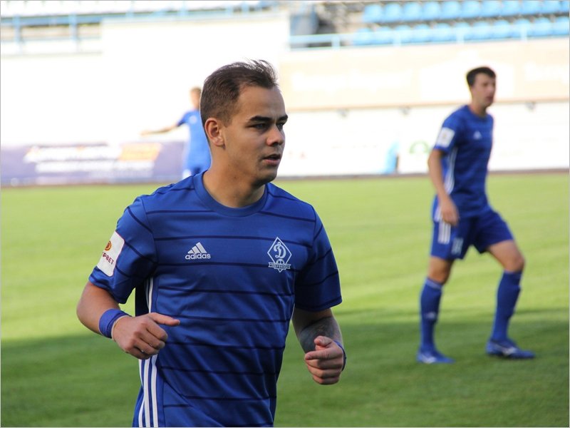 Лучшим игроком сезона в брянском «Динамо» признан Владислав Дрогунов