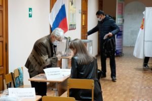 На всех избирательных участках в Брянской области начался второй день голосования