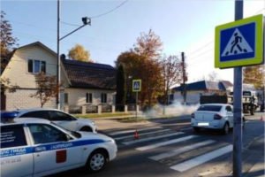 «Солнечный удар» в Брянске: ослеплённый водитель покалечил женщину-пешехода
